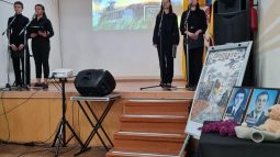 0-02-05-301682afe44603e977b33fa4bb698a83914dabefa0e30f5ee2e2a2ace15d59d3_f8d21c417831a578