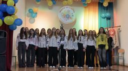 photo_5296263600680932079_y (1)