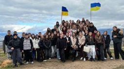 photo_5406982256934456739_x